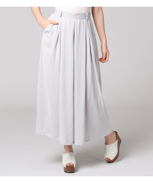 PAGEBOY(ページボーイ)の「エアリーロングスカンツ(パンツ・レディース・オートミール/ライトグレー/ブラック/レッド・S/M)」の3枚目の写真