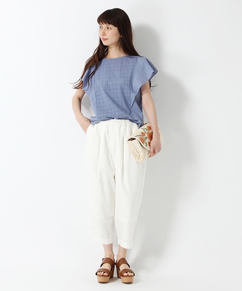 studio CLIP(スタディオクリップ)の「2WAYフラワー刺繍ショルダーバッグ(バッグ・ブラック/オレンジ/ベージュ・F)」の4枚目の写真