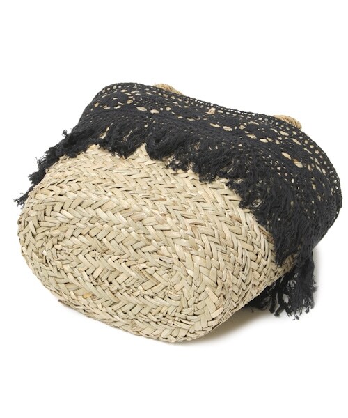 studio CLIP（スタディオクリップ）の「フリンジミニかごバッグ（バッグ・ホワイト/ブラック/キャメル・F）」の9枚目の写真