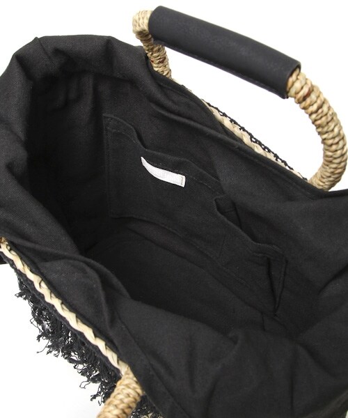 studio CLIP（スタディオクリップ）の「フリンジミニかごバッグ（バッグ・ホワイト/ブラック/キャメル・F）」の16枚目の写真