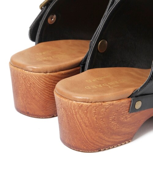 studio CLIP（スタディオクリップ）の「2WAYサボサンダル（シューズ・ブラック/ブラウン・M/L）」の13枚目の写真