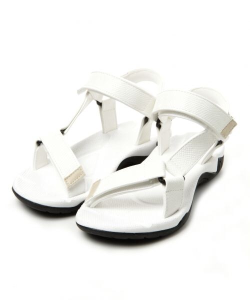 GLOBAL WORK(グローバルワーク)の「スポーツサンダル(シューズ・ホワイト/ブラック/ゴールド・M(23-23.5cm)/L(24-24.5cm))」の1枚目の写真