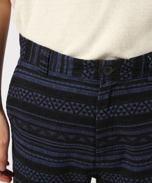 RAGEBLUE（レイジブルー）の「ネイティブ柄ショーツ（パンツ・グレー系/オリーブ系/ネイビー系・M/L）」の7枚目の写真