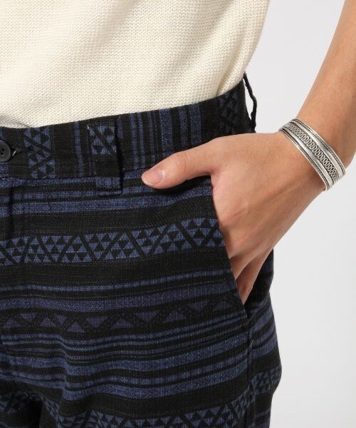 RAGEBLUE（レイジブルー）の「ネイティブ柄ショーツ（パンツ・グレー系/オリーブ系/ネイビー系・M/L）」の8枚目の写真