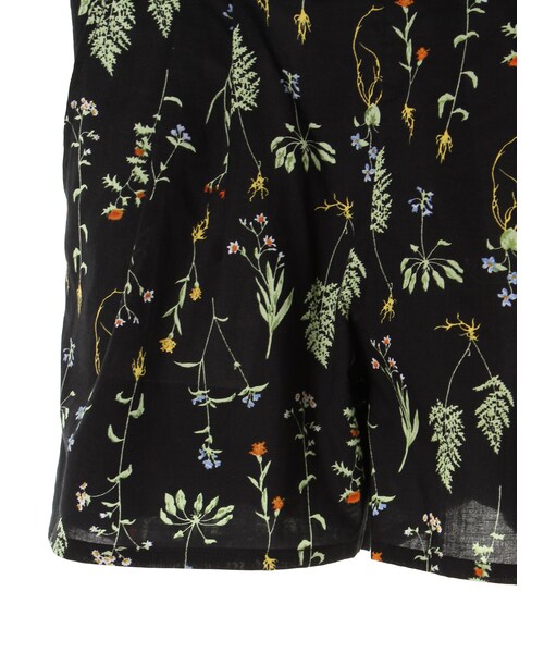 earth music&ecology（アースミュージックアンドエコロジー）の「【Special Price】ボタニカルプリントショートパンツ（パンツ・アイボリー/ブラック・F）」の6枚目の写真