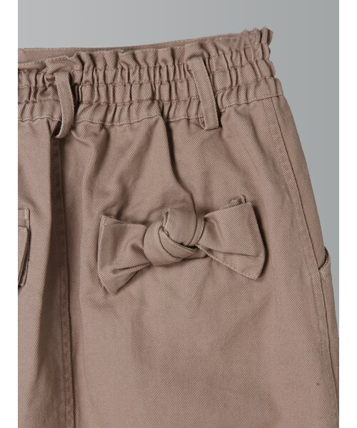 E hyphen world gallery(イーハイフンワールドギャラリー)の「バッグリボンタイトスカート(スカート・オフホワイト/ブラック/グレーベージュ/カーキ・F)」の10枚目の写真