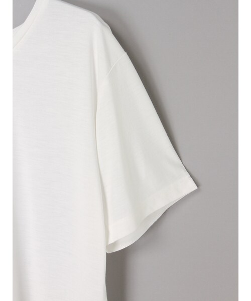 E hyphen world gallery（イーハイフンワールドギャラリー）の「・UネックBigシルエットTシャツ（トップス・オフホワイト/杢グレー/ブラック/ブルーグリーン・F）」の8枚目の写真