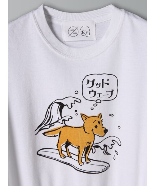 E hyphen world gallery（イーハイフンワールドギャラリー）の「M サーフわんこTシャツ（トップス・オフホワイト/ブラック/カーキ・F）」の6枚目の写真