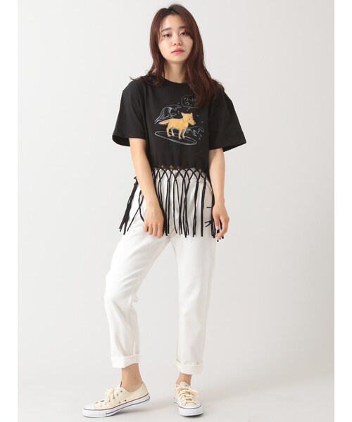 E hyphen world gallery（イーハイフンワールドギャラリー）の「M サーフわんこTシャツ（トップス・オフホワイト/ブラック/カーキ・F）」の13枚目の写真