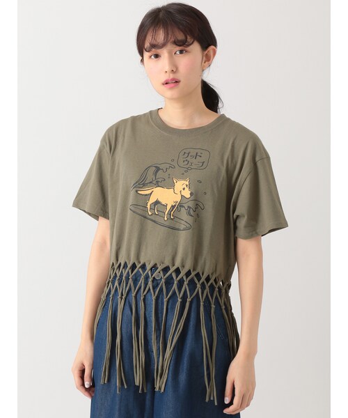 E hyphen world gallery（イーハイフンワールドギャラリー）の「M サーフわんこTシャツ（トップス・オフホワイト/ブラック/カーキ・F）」の4枚目の写真