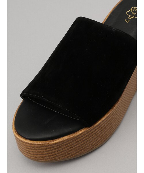 E hyphen world gallery（イーハイフンワールドギャラリー）の「スエード厚底スリッパ（シューズ・ブラック/ベージュ・S/M/L）」の6枚目の写真