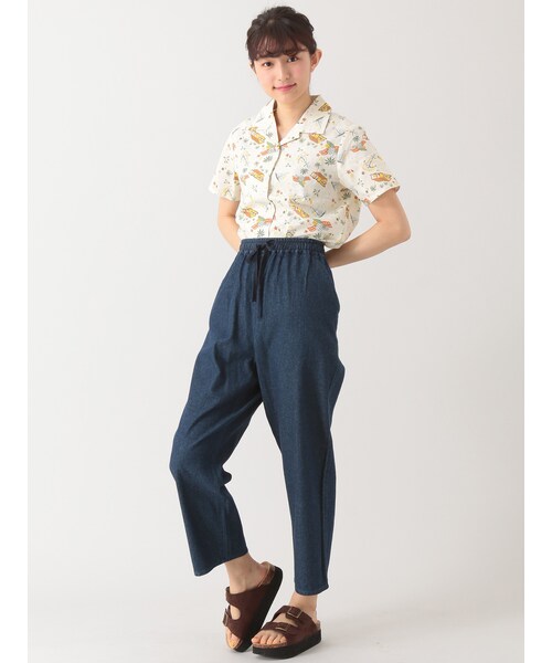 E hyphen world gallery(イーハイフンワールドギャラリー)の「デニムイージーパンツ(パンツ・インディゴ/ライトインディゴ・F)」の9枚目の写真