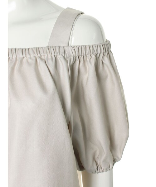 31 Sons de mode（トランテアン　ソン　ドゥ　モード）の「オフショルダーパンツセットアップ《予約アイテム》（オールインワン・サロペット・レディース・カーキ/ネイビー/ベージュ・36/38）」の9枚目の写真