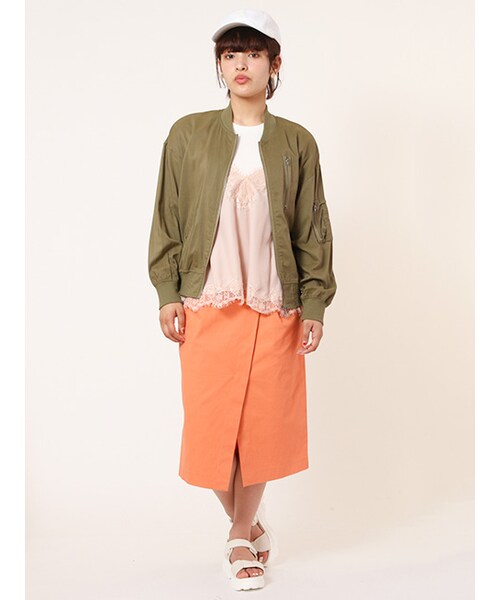 w closet（ダブルクローゼット）の「MA-1ブルゾン（ジャケット/アウター・レディース・ピンクベージュ/カーキ/ブラック・FREE）」の11枚目の写真