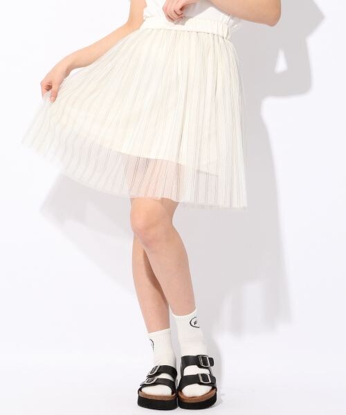 repipi armario（レピピ アルマリオ）の「ストライプ柄＊チュールスカート（スカート・ホワイトストライプ/ネイビーストライプ・XS(140~150cm)/S(150~160cm)/M(160cm~)）」の5枚目の写真