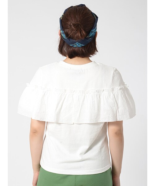 w closet（ダブルクローゼット）の「刺繍フリル付きTシャツ（トップス・レディース・オフホワイト/グレー/レッド/ブラック・FREE）」の7枚目の写真