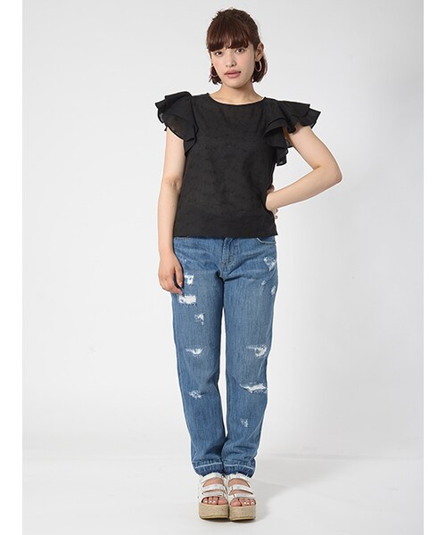 w closet(ダブルクローゼット)の「ダメージデニムパンツ(パンツ・レディース・サックス/ブルー・FREE)」の11枚目の写真