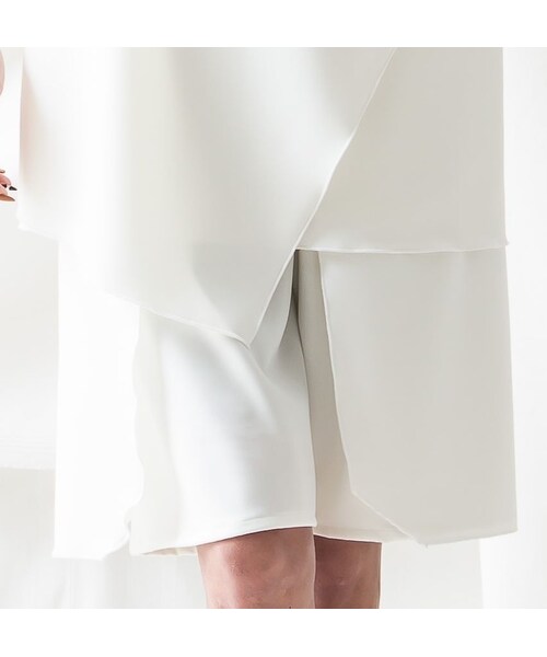 NICK NEEDLES(ニックニードルズ)の「NICK NEEDLES OVER LAP SHORTS WHITE(カーディガン/ボレロ・その他)」の1枚目の写真
