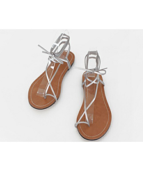 DHOLIC（ディーホリック）の「ロングストラップレースアップサンダル（サンダル・レディース・ホワイト/ブラウン/レッド/シルバー/ブラック・230/235/240/245/250）」の5枚目の写真