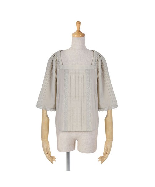 F i.n.t（フィント）の「ピンタックレース使いオフショルブラウス/F&A（シャツ/ブラウス・レディース・その他）」の2枚目の写真