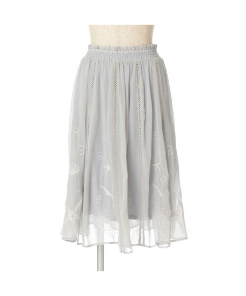 an another angelus（アンアナザーアンジェラス）の「シーモチーフ刺繍フレアーギャザースカート/an another angelus（スカート・レディース・その他）」の4枚目の写真