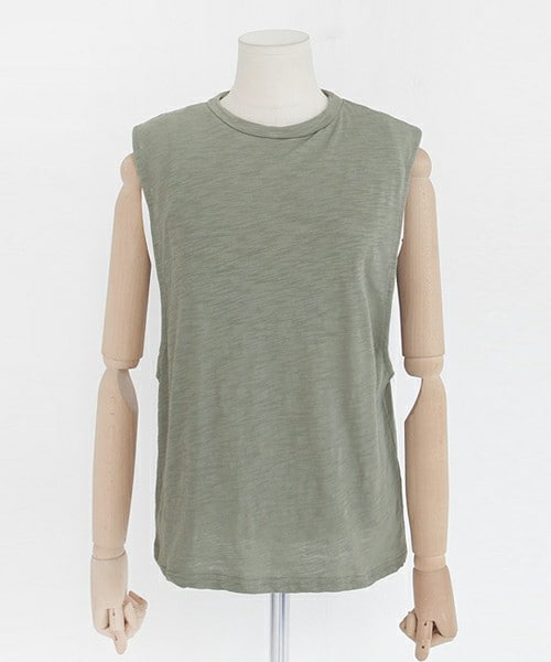 DHOLIC（ディーホリック）の「ブラトップレイヤードスリーブレス（タンクトップ・レディース・ダークレッド/ブラック/カーキ/ホワイト/ベージュ・FREE）」の2枚目の写真