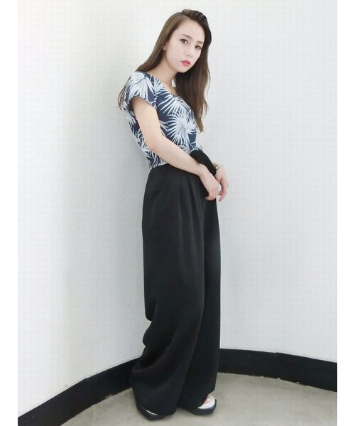 EMODA（エモダ）の「ORIENTAL OVERLEAF 2WAYトップ（トップス・レディース・ホワイト/ブラック/ピンク/ネイビー・S/M）」の6枚目の写真