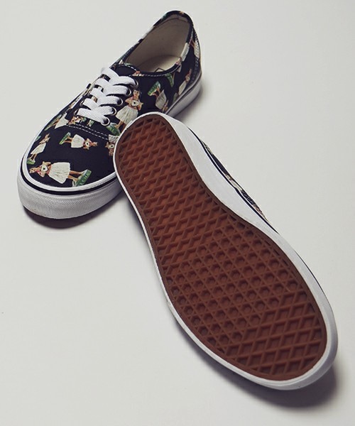VANS（バンズ）の「AUTHENTIC DIGI HULA（）」 - WEAR