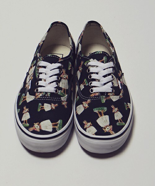 VANS（バンズ）の「AUTHENTIC DIGI HULA（）」 - WEAR