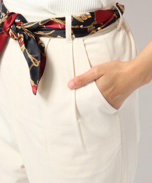 Heather（ヘザー）の「チェーンスカーフツキタックパンツ（パンツ・オフホワイト/ブラック/ベージュ・FREE）」の8枚目の写真