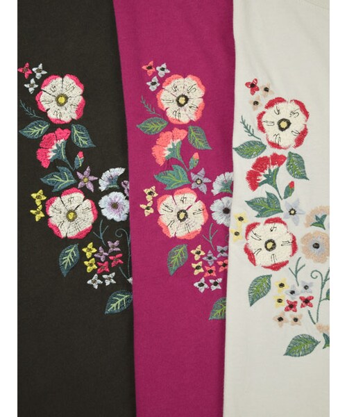 w closet（ダブルクローゼット）の「刺繍入りフレア袖プルオーバー（トップス・レディース・Sグレー/パープル/スミクロ・FREE）」の11枚目の写真