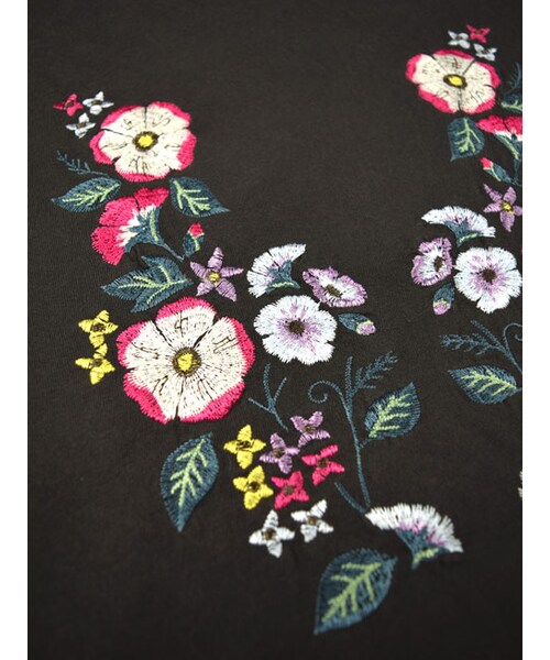 w closet（ダブルクローゼット）の「刺繍入りフレア袖プルオーバー（トップス・レディース・Sグレー/パープル/スミクロ・FREE）」の10枚目の写真