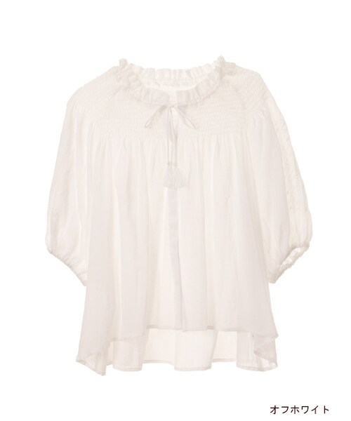 w closet(ダブルクローゼット)の「リボン付きシャーリングブラウス(トップス・レディース・オフホワイト/レンガ/スミクロ・FREE)」の1枚目の写真