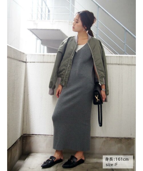 Ungrid(アングリッド)の「ノースリニットマキシワンピース(ワンピース/ドレス・レディース・グレー/ブラック/キャメル・F)」の4枚目の写真