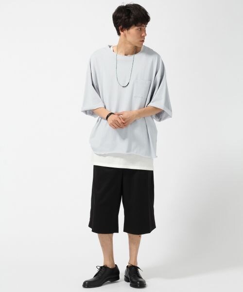 HARE(ハレ)の「ワイドスリーブカットソー(トップス・オフホワイト/ブラック/ベージュ・S/M)」の6枚目の写真