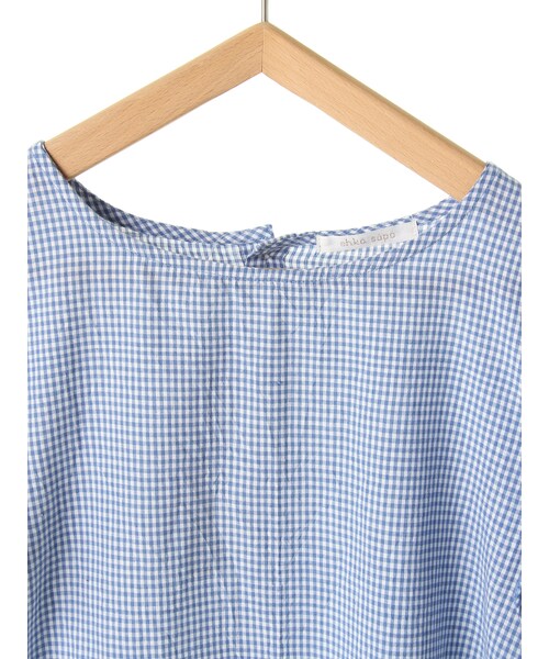 ehka sopo（エヘカソポ）の「小ギンガムフリルプルオーバー（トップス・ブラック/サックスブルー/ネイビー・M）」の6枚目の写真