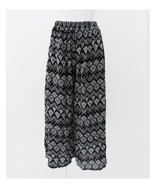 ANAP（アナップ）の「柄ワイドパンツ（パンツ・レディース・ブラック/ホワイト・one size）」の2枚目の写真