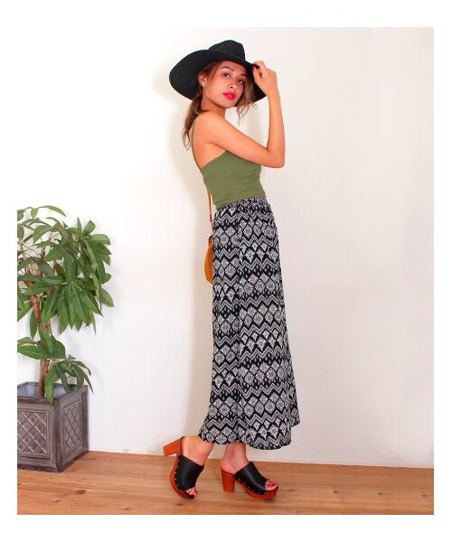 ANAP（アナップ）の「柄ワイドパンツ（パンツ・レディース・ブラック/ホワイト・one size）」の4枚目の写真