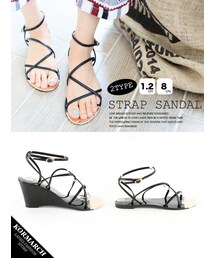 KORMARCH | ユニーククロスストラップフラットサンダル(サンダル)