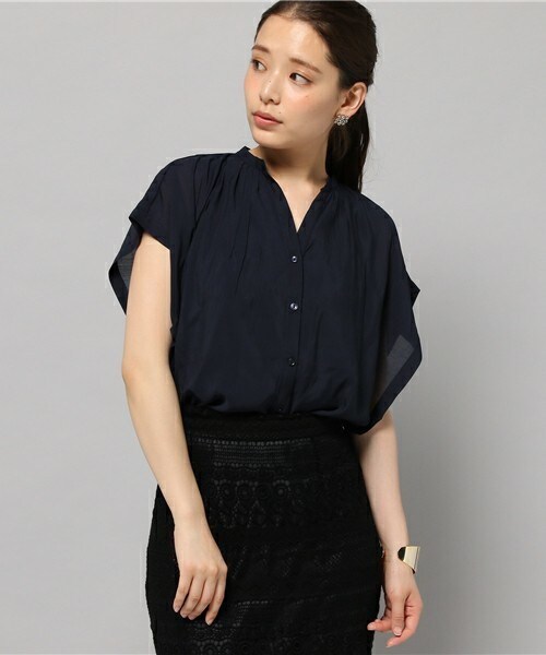 actuel（アクチュエル）の「TRローンボリュームシャツ（シャツ/ブラウス・レディース・オフホワイト/ネイビー/オレンジ・FREE）」の2枚目の写真