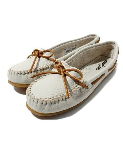 Minnetonka（ミネトンカ）の「【MINNETONKA】Boat Moc（モカシン/デッキシューズ・レディース・オフホワイト/ブルー/ピンク・22.5cm/23.5cm/24.5cm）」の2枚目の写真