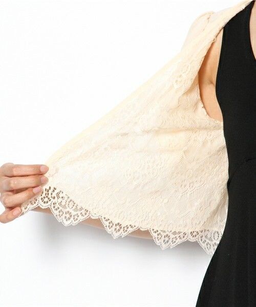 INTERPLANET WINGS（インタープラネットウィング）の「リバーシブルボレロ■（カーディガン/ボレロ・レディース・オフホワイト/ブラック・FREE）」の9枚目の写真