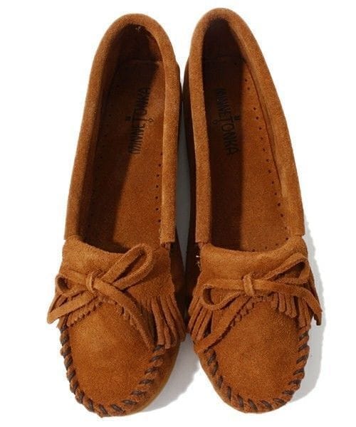 Minnetonka（ミネトンカ）の「【MINNETONKA】KILTY SUEDE MOC（モカシン/デッキシューズ・レディース・ブラック/グレー/ブラウン/ベージュ/ネイビー・22.5cm/23.5cm/24.5cm）」の13枚目の写真