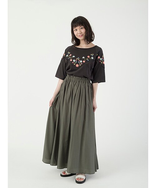 w closet(ダブルクローゼット)の「刺繍入りレース付きプルオーバー(トップス・レディース・オフホワイト/ラベンダー/スミクロ・FREE)」の12枚目の写真