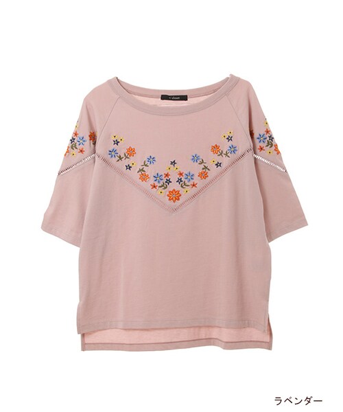 w closet(ダブルクローゼット)の「刺繍入りレース付きプルオーバー(トップス・レディース・オフホワイト/ラベンダー/スミクロ・FREE)」の3枚目の写真