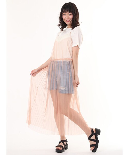 w closet(ダブルクローゼット)の「ダメージデニムショートパンツ(パンツ・レディース・サックス/ブルー・FREE)」の12枚目の写真