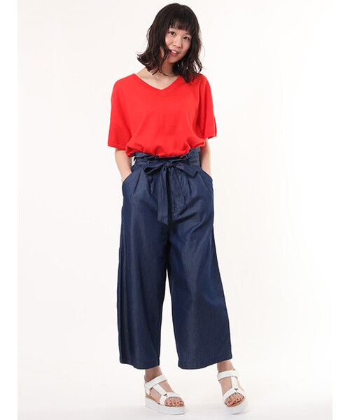 w closet(ダブルクローゼット)の「リボン付きデニムパンツ(パンツ・レディース・ブルー/ネイビー・FREE)」の11枚目の写真