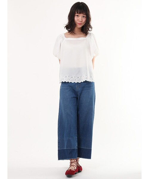 w closet（ダブルクローゼット）の「デニム裾加工パンツ（パンツ・レディース・サックス/ブルー・FREE）」の13枚目の写真