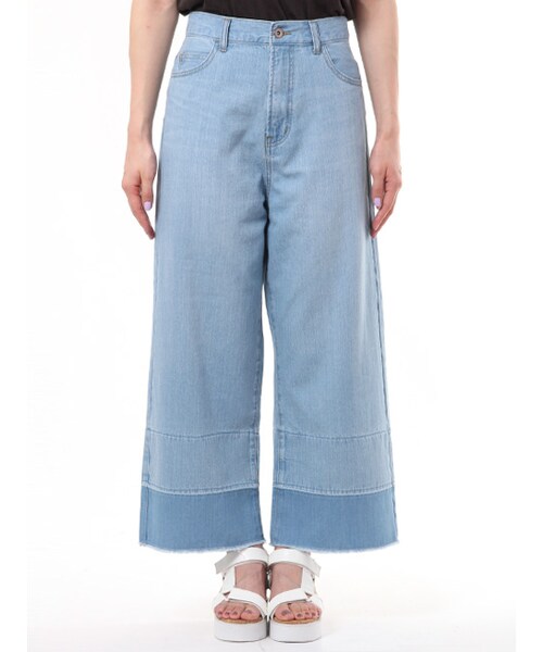 w closet（ダブルクローゼット）の「デニム裾加工パンツ（パンツ・レディース・サックス/ブルー・FREE）」の3枚目の写真