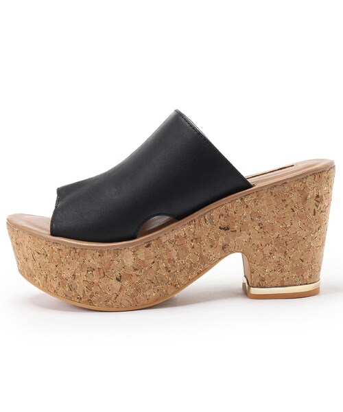 PAGEBOY（ページボーイ）の「フェイクレザー×コルクヒール厚底サンダル（シューズ・レディース・アイボリー/ブラック/キャメル・S/M/L）」の6枚目の写真